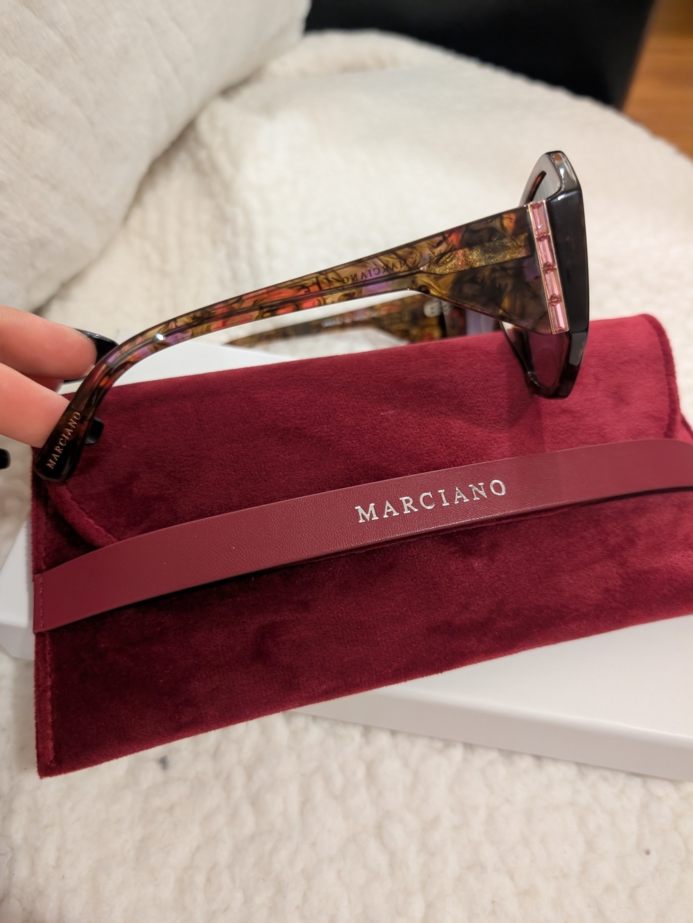 Marciano Tortoiseshell Frame Sunglasses with Brown Gradient Lenses - Picture 3 of 6